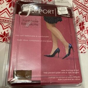 Support Pantyhose in Soft Pink